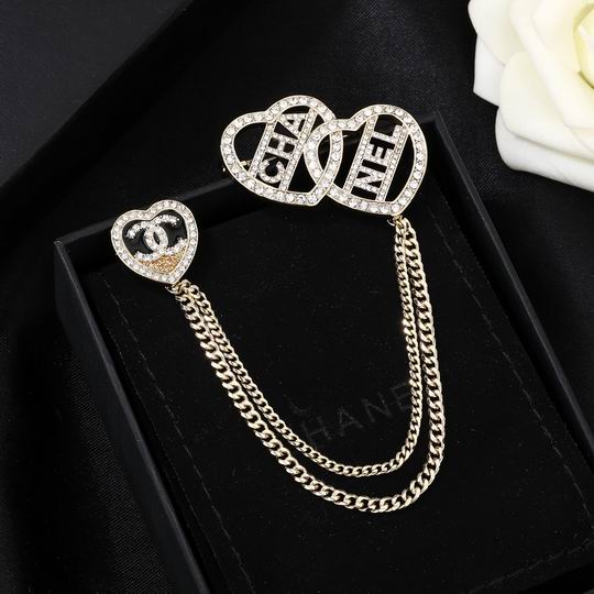 Chanel Brooch 12lyh91